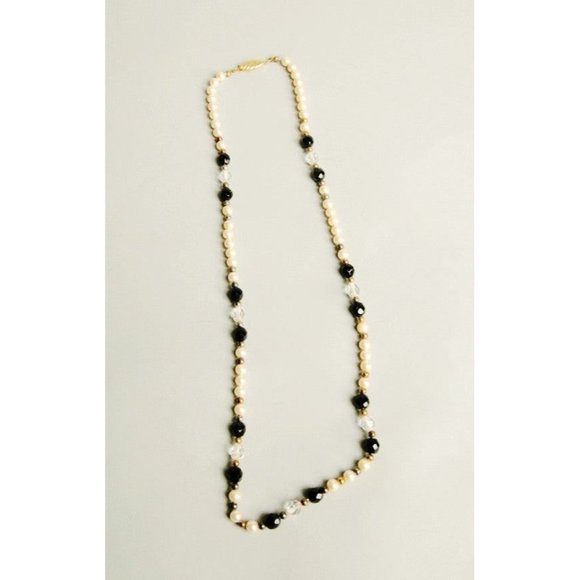 Pearls and Crystals Beaded long Necklace Classic Vintage Costume Jewelry Gift - Picture 1 of 2